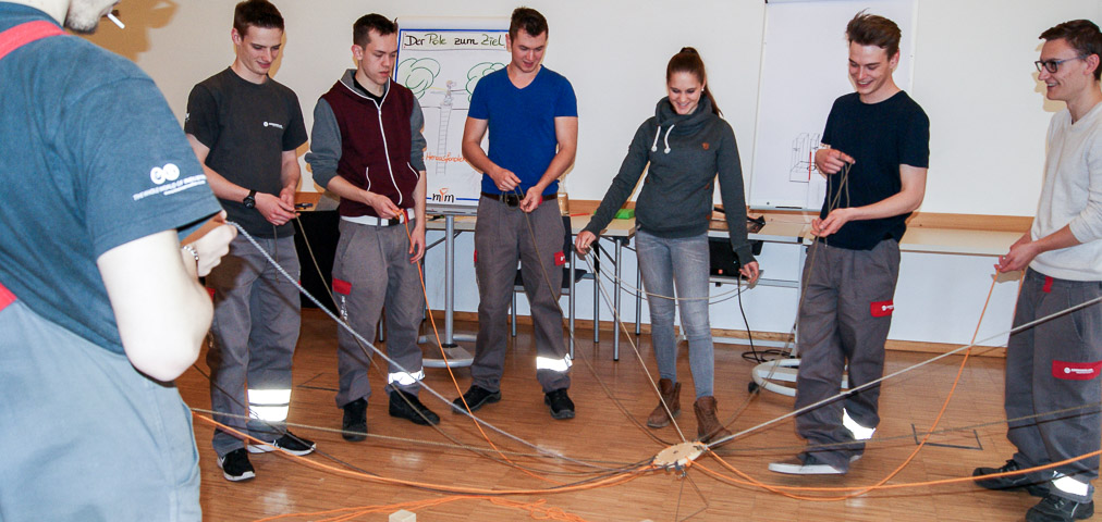 Teamarbeit Workshop Gruppenübung Kremsmüller