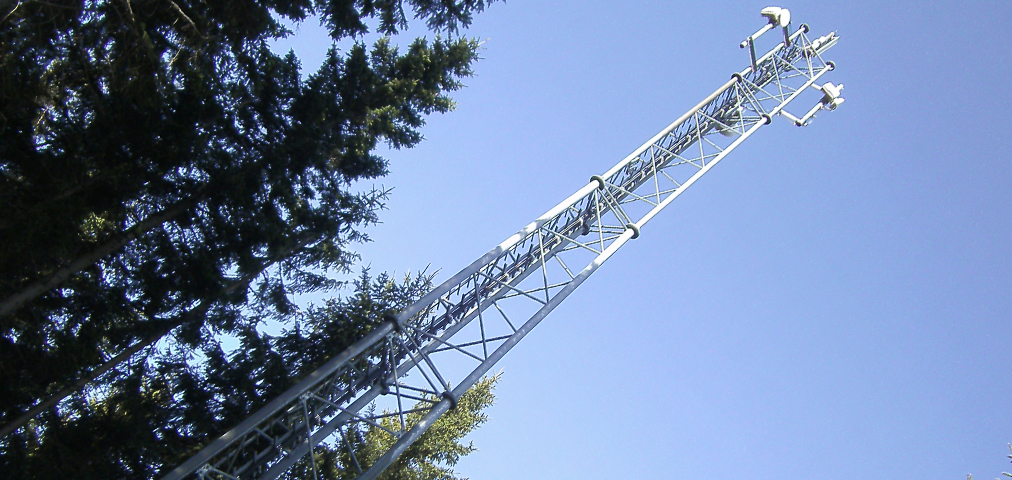 Mobile communications station